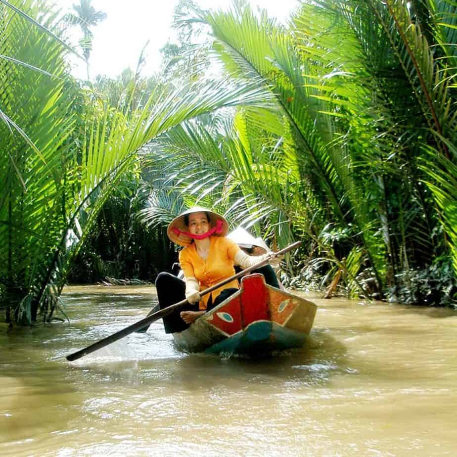 Rowing boat in Ben Tre, Easy Rider Vietnam Mekong Delta