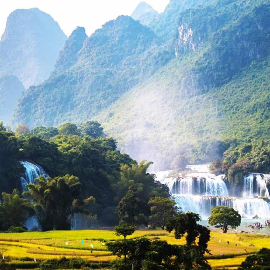 Ban Gioc Waterfall, Easy Riders North Vietnam