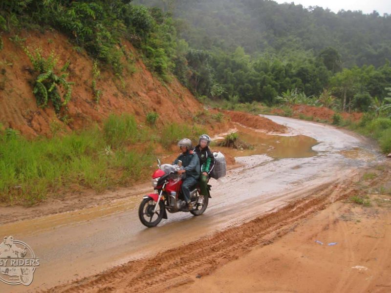 Experience the real Vietnam by Motorbike!