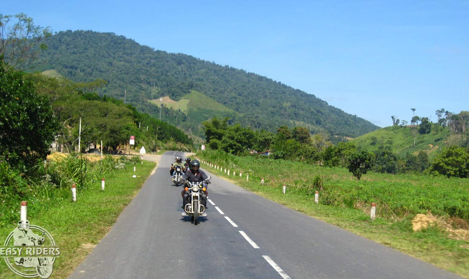 Day 1: Hue – P'Rao (160 km – 5 hours riding)