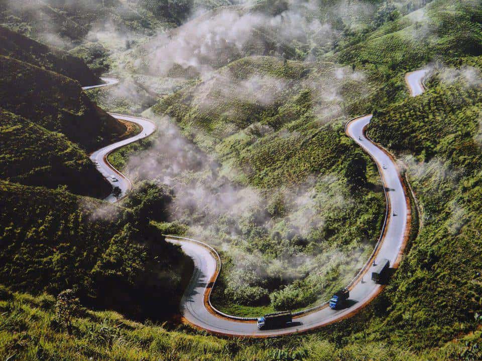 Top 10 Spectacular Mountain Passes in Vietnam - Phuong Hoang Pass