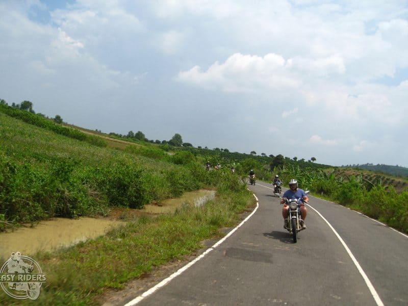 Experience the real Vietnam by Motorbike!