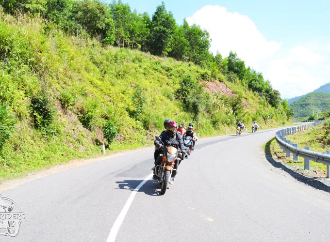 Experience the real Vietnam by Motorbike!