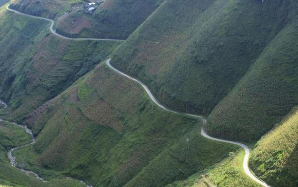 Ma Pi Leng Pass, Ha Giang - Top 10 spectacular Mountain Passes in Vietnam