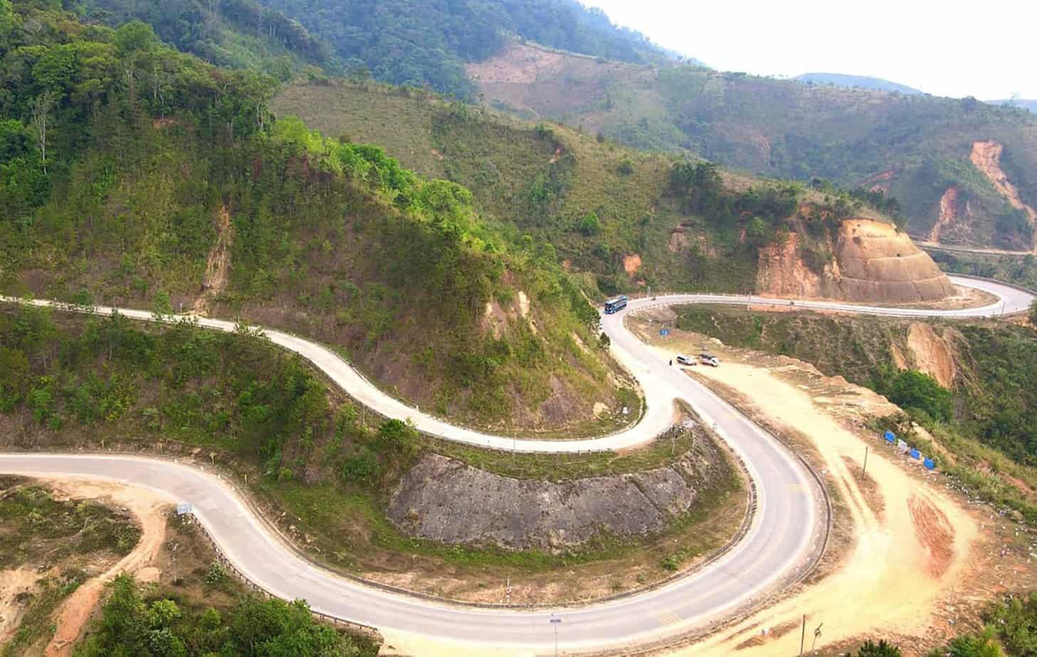 Spectacular Mountain Passes in Vietnam - Lo Xo Pass