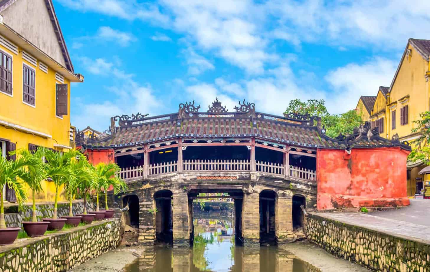 12 Best things to do in Da Nang, take a day trip to Hoi An