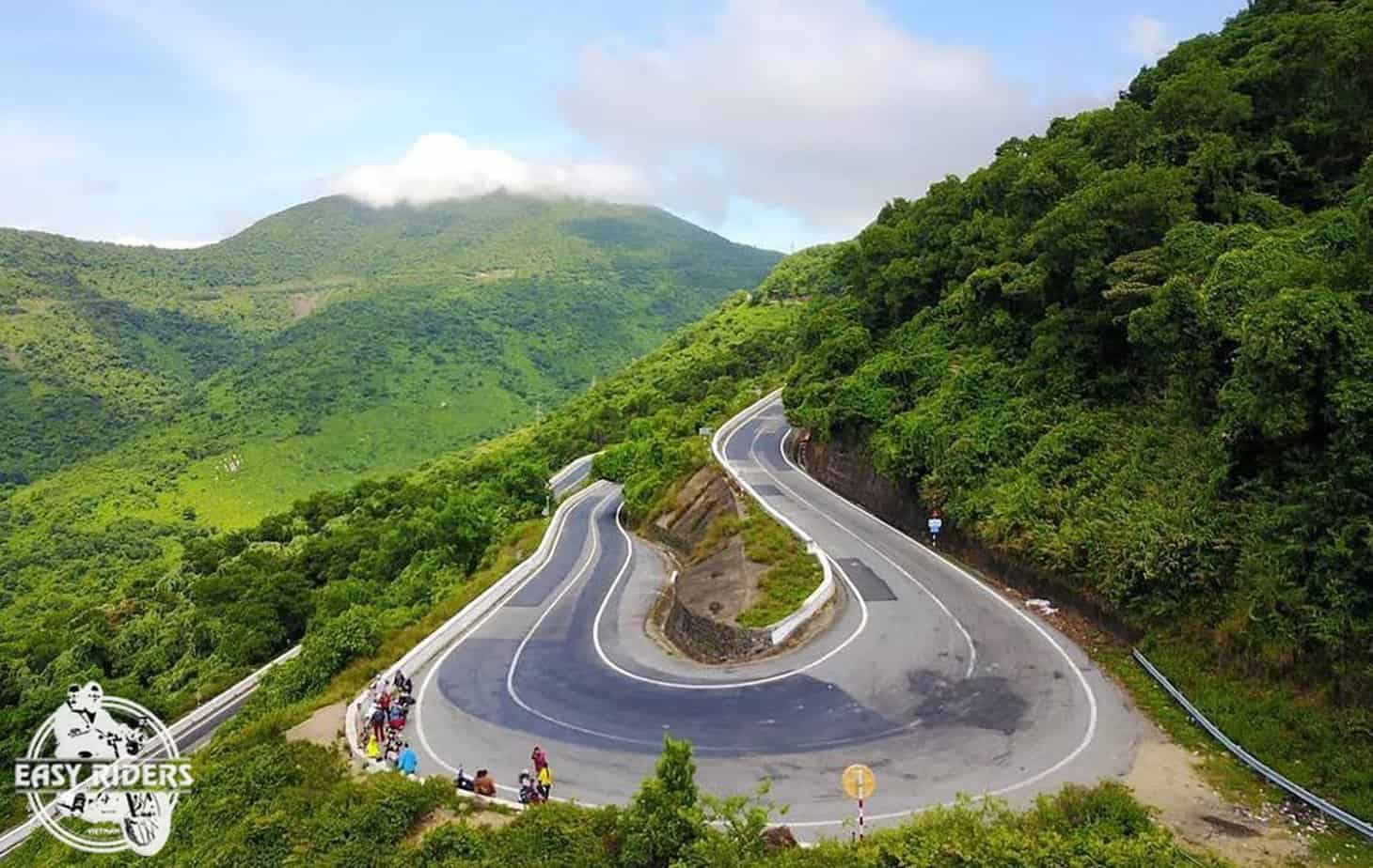 Hai Van Pass vs Ha Giang Loop