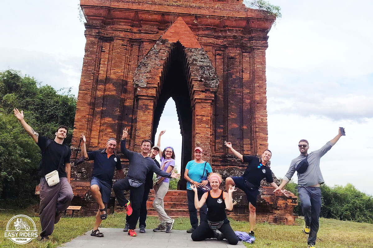 Day 4: Chu Se – Quy Nhon (210km – 6 hours riding)